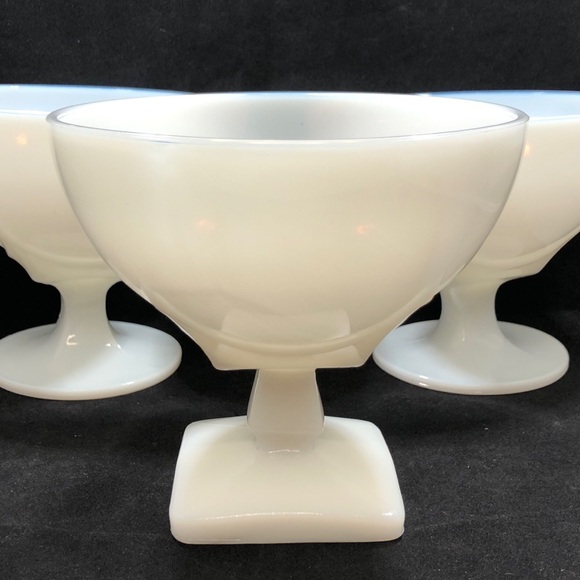 3 MILK GLASS PEDESTAL BOWLS/CANDY DISHES. 2 ROUND BOTTOM/1 SQUARE BOTTOM - Picture 3 of 13
